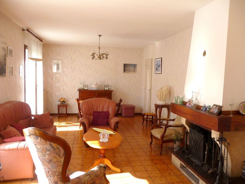 Maison plain pied 113m² 3 chambres garage 775m² de terrain Cestas Réjouit